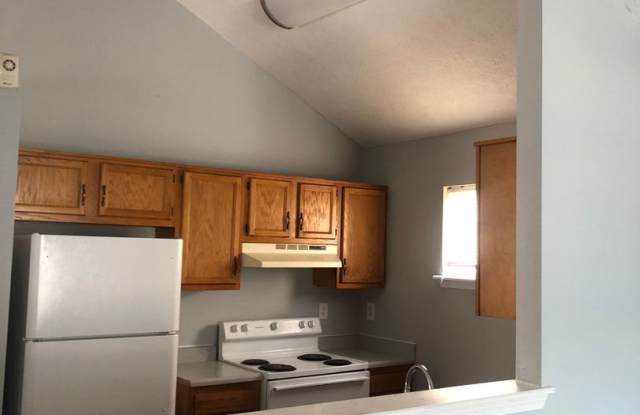 Spacious three bedroom house in the Portland Neighborhood photos photos