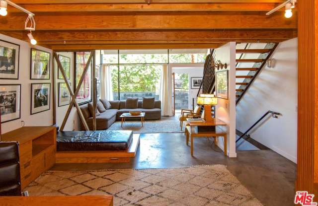 1113 ELECTRIC Avenue - 1113 S Electric Ave, Los Angeles, CA 90291