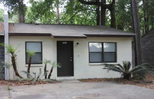 2 bedroom 1 Bathroom in Tower Oaks photos photos