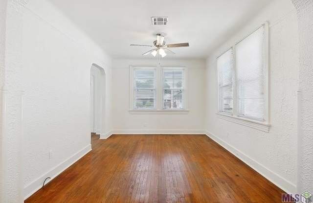 2116 NEELY Street Gallery 4