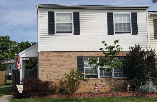 *END UNIT* town home in established Crestwood Neighborhood ready for you mid March! photos photos