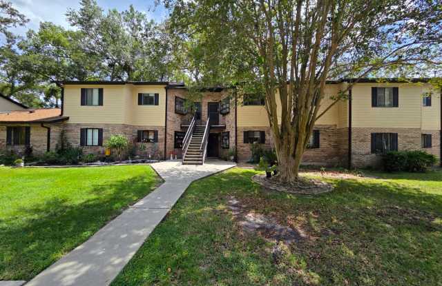 1746 Foxhall Circle Unit #1746 - 1 photos photos