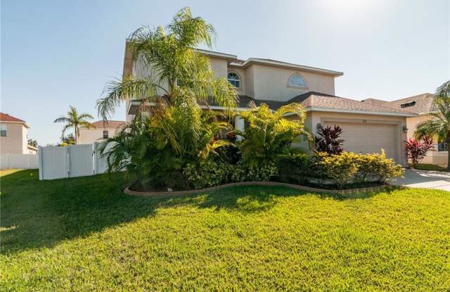 419 STONE BRIAR DRIVE - 419 Stone Briar Drive, Ruskin, FL 33570