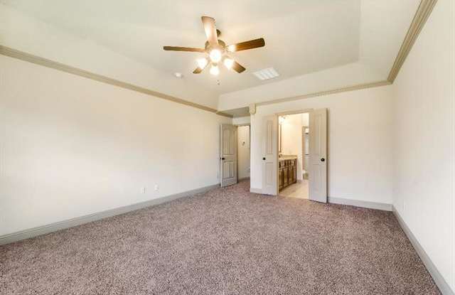 8513 Hornbeam Drive Gallery 2