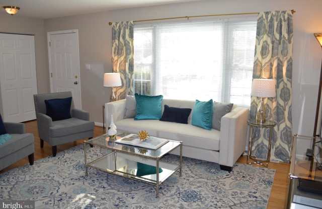 11205 TRIPPON COURT Gallery 2