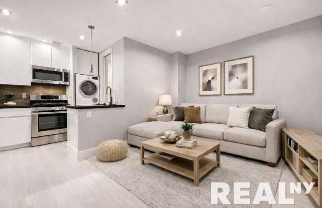 161 Stanton Street Gallery 2