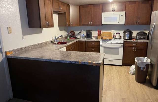 Christy Way (Wedge). 3121 Christy Way photos photos