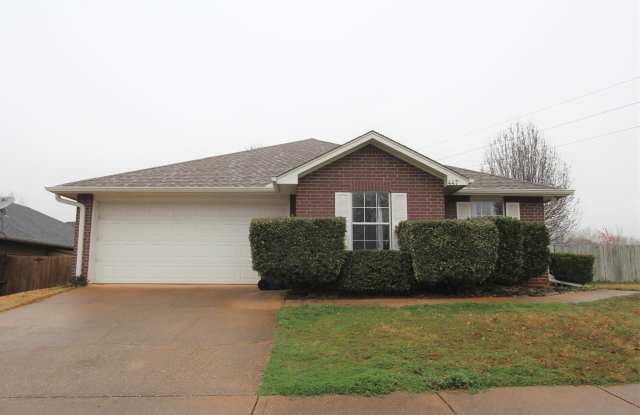 Coming soon: 3 bedroom, 2 bath home in Whitehouse! Whitehouse ISD photos photos