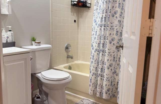 16922 POINT PLEASANT Lane Gallery 2
