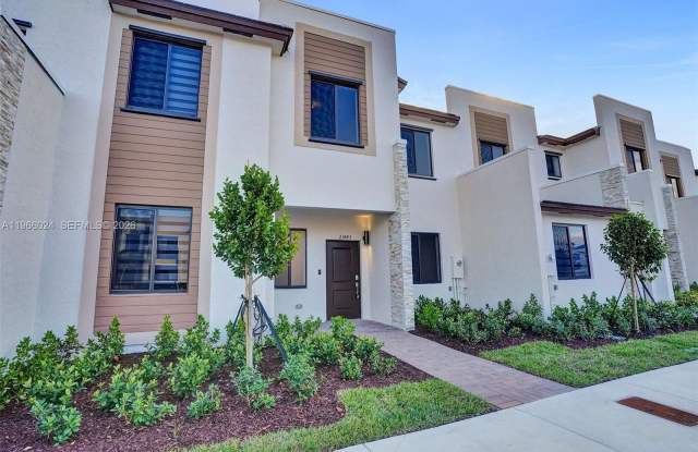 2519 SE 29th St photos photos