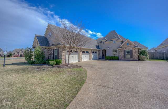 Benton Area - St. Charles Court photos photos