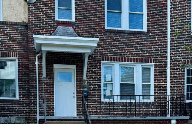 2613 CHESTERFIELD Avenue photos photos