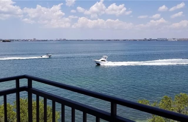 6211 SUN BOULEVARD - 6211 Sun Blvd, St. Petersburg, FL 33715