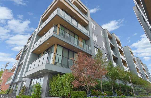 236 THOMPSON Street unit: B408 photos photos