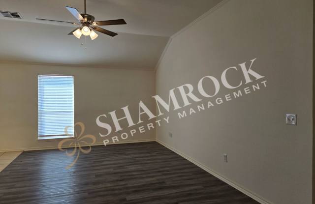 Duplex in China Spring ISD! Gallery 4