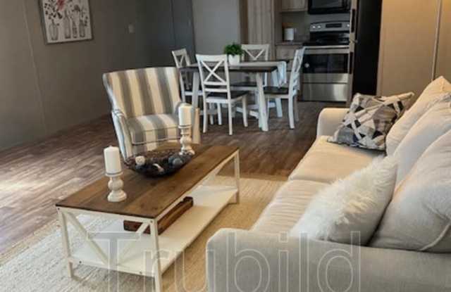117 Weaver Circle photos photos