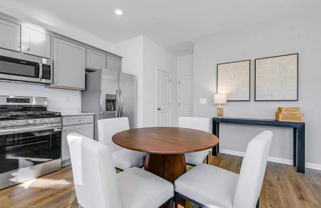 5062 Highwood Dr Gallery 4
