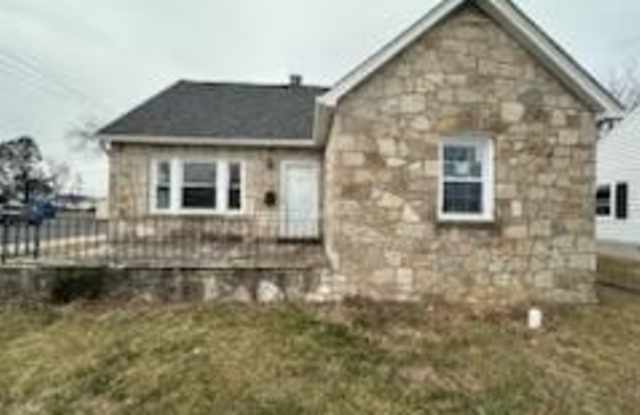 3904 LAFAYETTE Boulevard photos photos