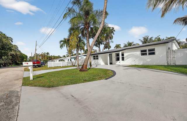 4540 SW 28TH Terrace Gallery 4