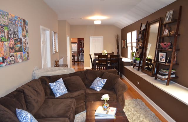 1820 N Marshfield Ave - 1820 North Marshfield Avenue, Chicago, IL 60622
