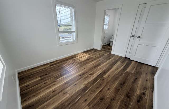 516 West Everding Street photos photos