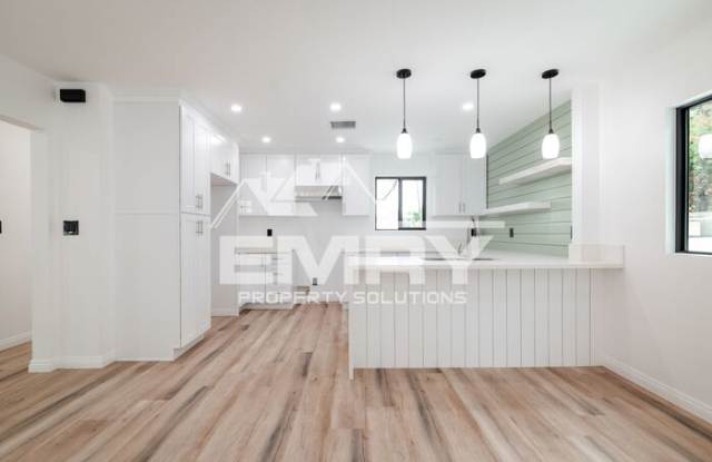 9135 Arrington Avenue Gallery 4