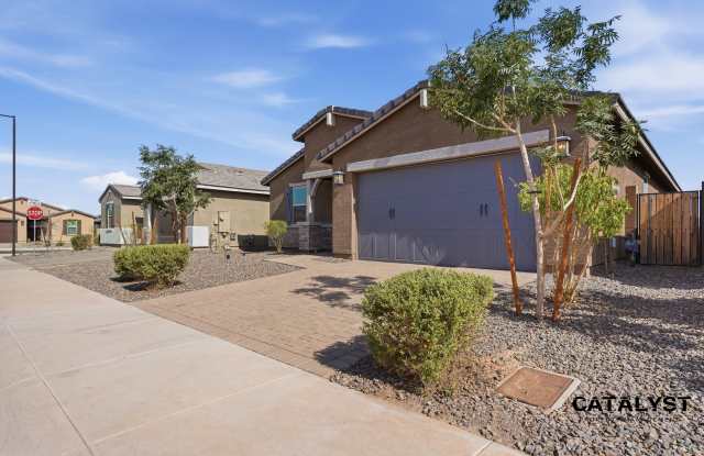 6926 West Winston Drive Gallery 4
