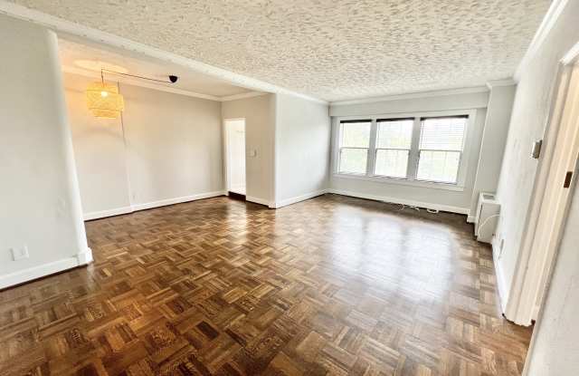 3901 Cathedral Ave Nw photos photos