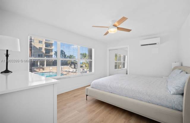 9241 Collins Ave Gallery 2