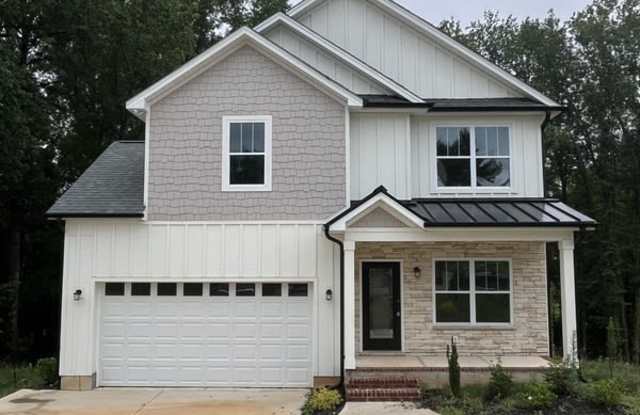 2130 N New Hope Road photos photos