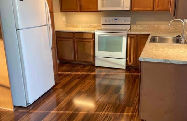 4540 N Mccord - 4540 North McCord Road, Sylvania, OH 43560