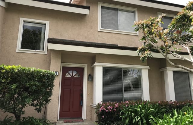 579 Springbrook N - 579 Springbrook North, Irvine, CA 92614