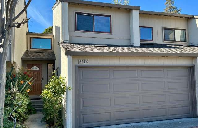 Updated Townhome in Pleasant Almaden Valley Community photos photos