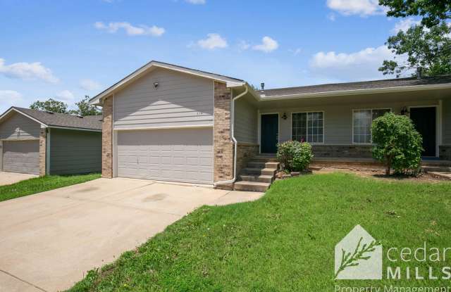 Remodeled Derby Duplex! Finished Basement! photos photos