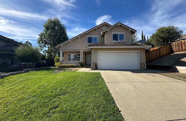 Beautiful Remodeled 4 Bedroom, 3 Bath Home - 4304 Whitehoof Way, Antioch, CA 94531