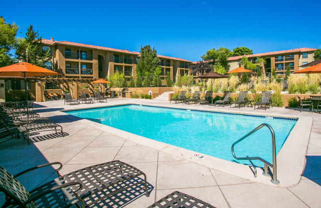 Del Rio Apartments Gallery 3