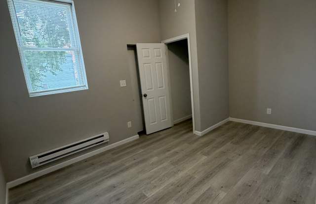 537 West Olney Avenue Gallery 1