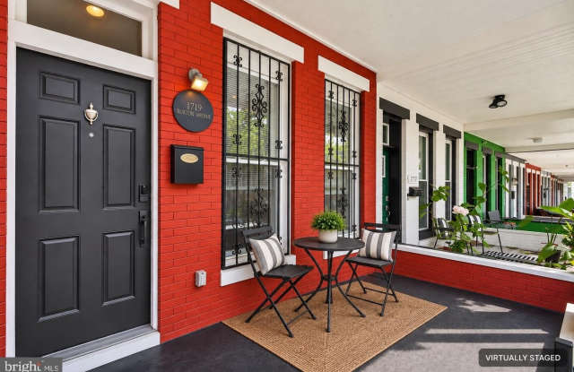 1719 RUXTON Avenue Gallery 1