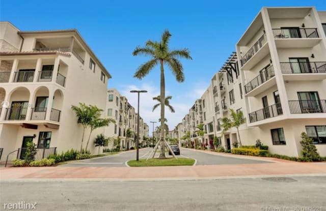 4700 NW 84th Ave - 4700 NW 84th Ave, Miami Springs, FL 33166