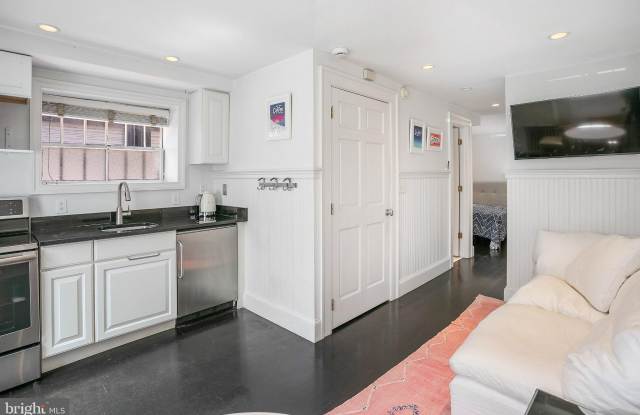1832 CORCORAN Street NW Gallery 1