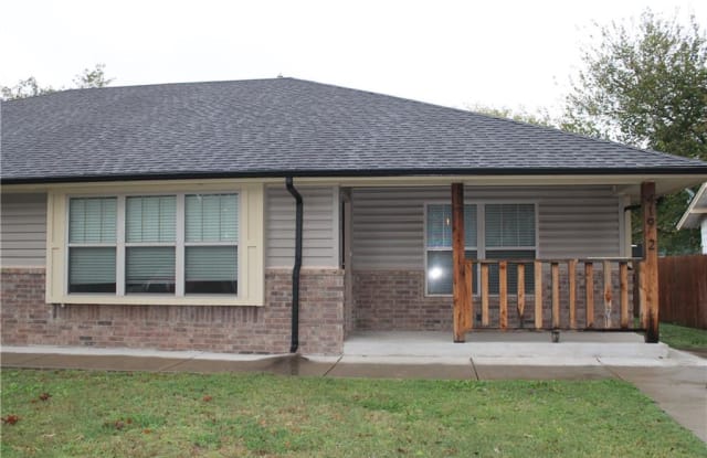 419 S Findlay Avenue - 419 North Findlay Avenue, Norman, OK 73071