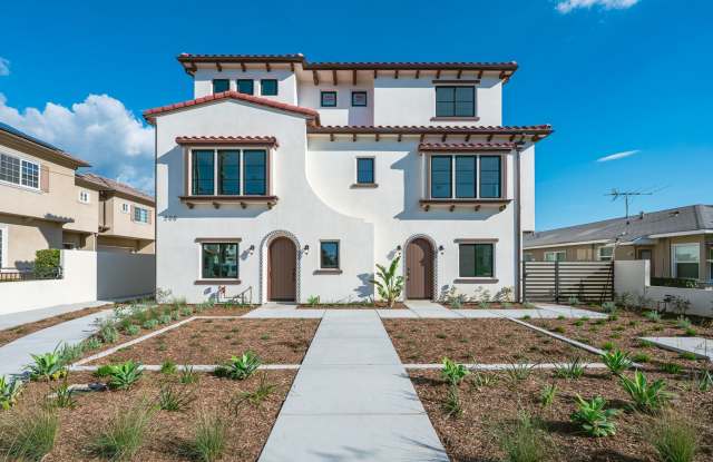 Brand-New Luxury Townhomes in Arcadia’s Top School District photos photos