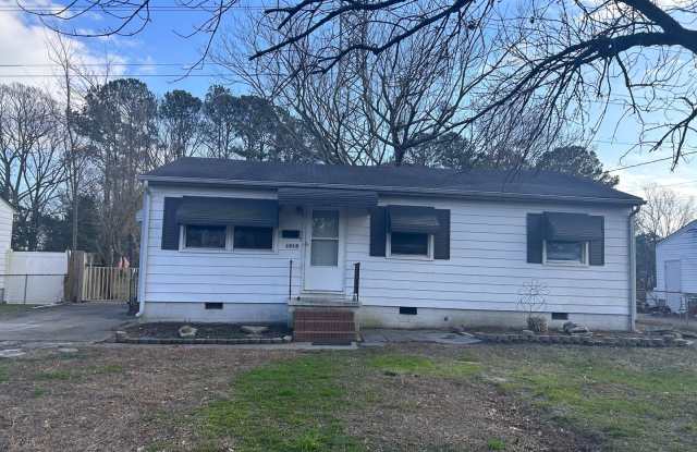 3 Bedroom 1 Bath Rental Home in Newmarket Village - 1010 72nd Street, Newport News, VA 23605