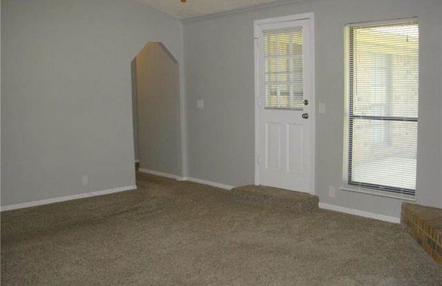 902 Rusk Drive Gallery 2