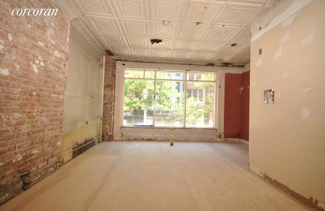 106 Montague Street Gallery 3