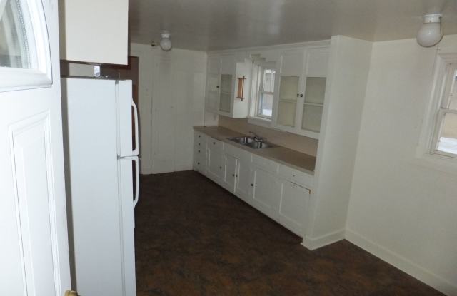 822 Rhode Island Ave photos photos