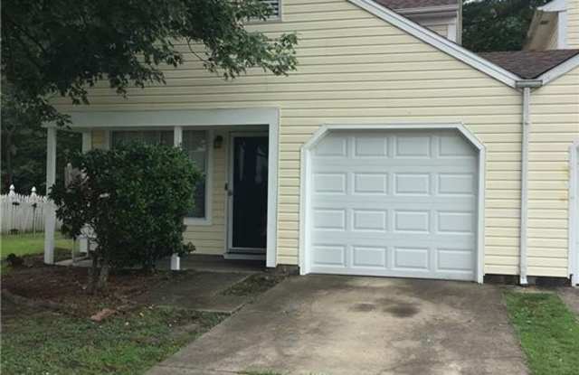 406 Cobblewood Arch Gallery 1