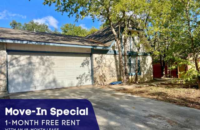 Move-In Special. 1 Month Free at 7315 Ridge Beach photos photos