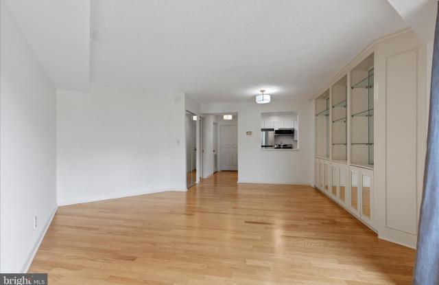 2100 LANGSTON Boulevard photos photos