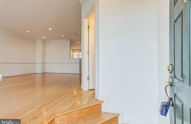 11617 PARK VISTA BOULEVARD Gallery 2